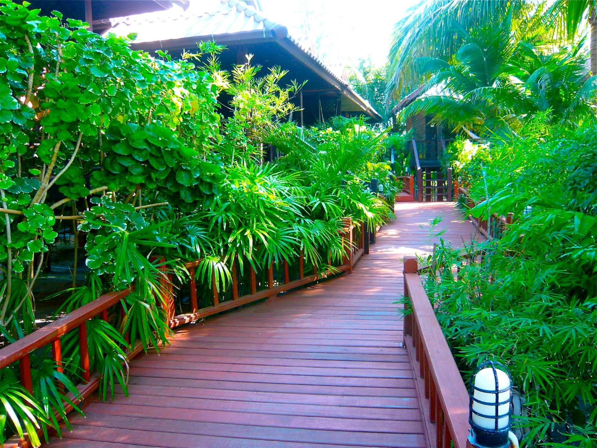Villa Salad Hut à Salad Beach Extérieur photo